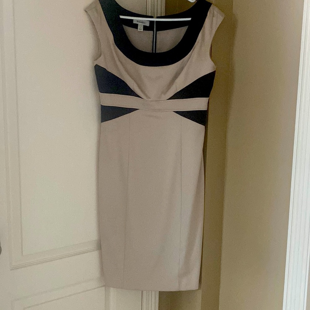 Women dress gently used size 6
